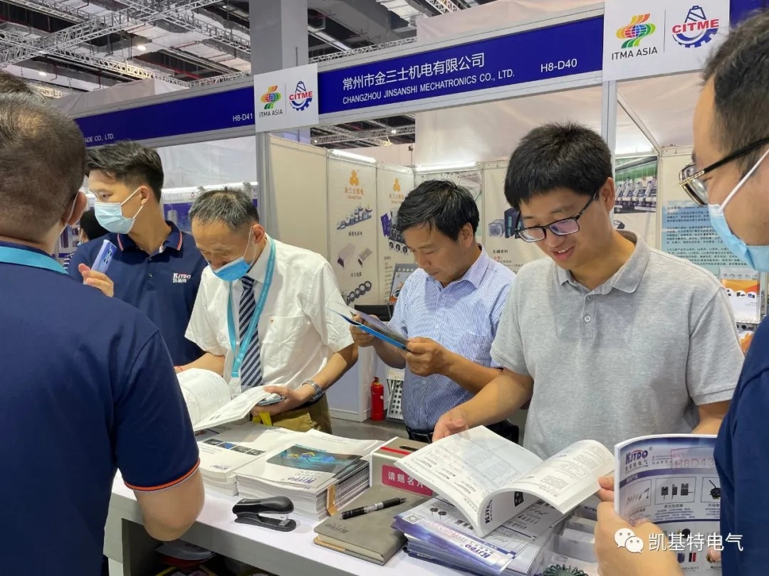 5578a8eea25e7495cab6d21ca577f92e